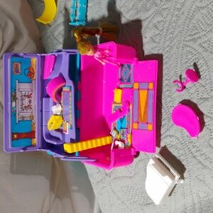Vintage 1993 Polly pocket set